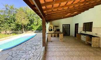 Imagem 6: Casa a Venda em Caraguatatuba com piscina