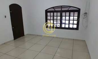 Imagem 6: Vende-se casa em ótima região em Caçapava 3 Quartos grandes Sala Cozinha Copa Banheiro G