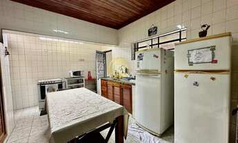 Imagem 4: Casa a venda com 3 quartos e 2 vagas de garagem no Centro de Caraguatatuba-SP!