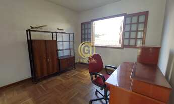 Imagem 2: OPORTUNIDADE SOBRADO COM EDÍCULA NO CENTRO DE JACAREÍ À VENDA!!!