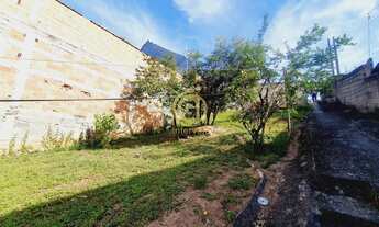 Imagem 5: Terreno murado de 360 m² a venda no Jardim Maria Amélia em Jacareí/SP