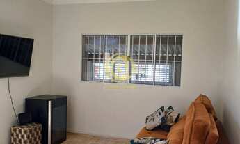 Imagem 7: Casa à Venda no Cidade Salvador em Jacareí ? 2 Quartos, Quintal e Garagem Coberta