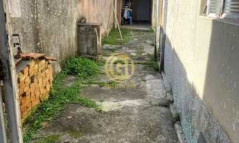 Imagem 5: Casa a Venda no Jardim São José, em Jacareí. Este imóvel conta com 2 dormitórios