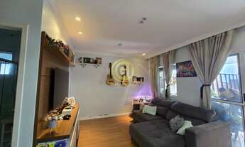 Imagem 3: Casa em Condomínio à Venda em Eugênio de Mello, São José dos Campos-SP: 2 Quartos, 1 Banhe