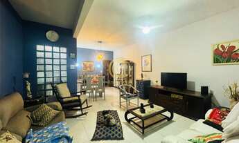 Imagem: Linda Casa com Suítes, Escritório e Espaço