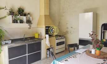 Imagem 2: Casa residencial no Loteamento Villa Branca, em Jacareí. Com 3 dormitórios, sendo 1 suíte