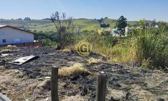 Imagem 3: Oportunidade Única: Terreno de 225m² no Jardim Leblon, Jacareí-SP! Invista no Seu Sonho po