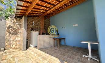 Imagem: Casa com piscina a venda no bairro Jardim