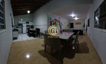 Imagem: Chácara de Luxo à Venda em Jacareí-SP