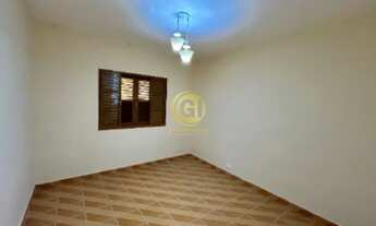 Imagem 3: CASA TERREA NO CENTRO DE JACAREI COM 2 QUARTOS