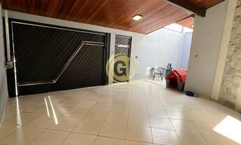 Imagem: Casa à venda em Jacareí-SP, Loteamento