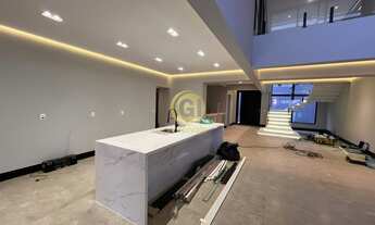 Imagem 3: Imóvel de Alto Padrão em Igaratá ? Vista Privilegiada para Represa