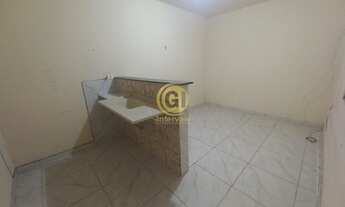 Imagem 7: Oportunidade em Jacareí: Casa com Edícula Próxima ao Centro e Dutra