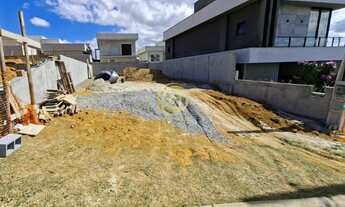 Imagem 3: Casa em Condomínio de Alto Padrão em Jacareí-SP: 3 quartos, 1 suíte, 2 salas, 1 banheiro