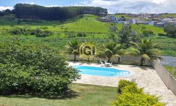 Imagem: Luxuosa Casa à Venda em Condomínio de