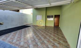 Imagem 2: Casa com Piscina, Churrasqueira e Suíte ? Pronta para Morar e Aceita Financiamento!