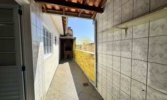 Imagem 5: Imperdível casa à venda em Jacareí-SP, Jardim Nova Esperança: 2 quartos, 1 sala, 2 vagas d