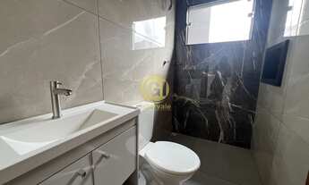 Imagem 5: Casa a venda com 2 dormitórios e quintal