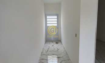 Imagem 5: Casa em Condomínio à Venda em Jacareí-SP: 2 Quartos, 1 Sala, 2 Banheiros, 3 Vagas de Garag