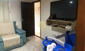 Imagem 4: Casa de 3 Quartos sendo 1 suite no Centro de Jacarei com excelente localização