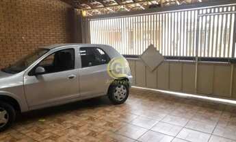 Imagem: Casa de 3 Quartos sendo 1 suite no Centro