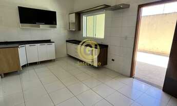 Imagem 5: Casa disponível para Venda em Condomínio Fechado com 4 Quartos sendo 1 suíte no bairro Jar