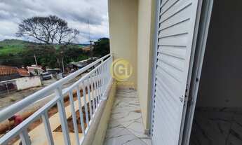 Imagem 2: Casa em Condomínio à Venda em Jacareí-SP: 2 Quartos, 1 Sala, 2 Banheiros, 3 Vagas de Garag