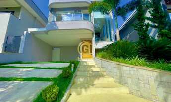 Imagem: Impecável casa à venda em Jacareí-SP