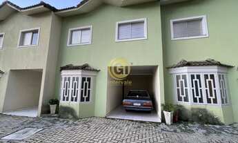 Imagem 1: Imperdível: Casa à venda em Jacareí-SP, Centro - 3 quartos, 1 suíte, 2 salas, 2 banheiros