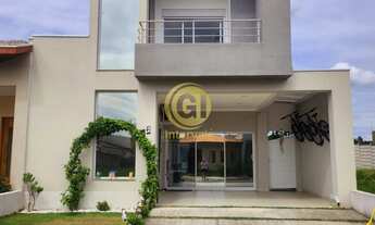 Imagem: Linda casa com piscina privativa, ideal