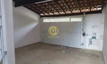 Imagem 3: Casa para venda em Caçapava-SP, no bairro Village das Flores, 3 quartos, 2 banheiros, 1 va