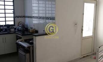 Imagem 3: Sobrado a venda no Parque dos Príncipes ? 3 Quartos, 1 Suíte, Estacionamento e Muito Mais