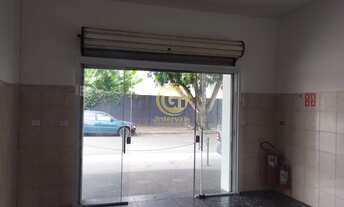 Imagem 2: Ponto comercial para locação em esquina no Jd. Morumbi em rua com grande circulação de pes