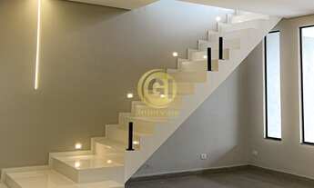 Imagem 6: Sobrado Novo com 3 Suítes e Piscina no Setville - São José dos Campos