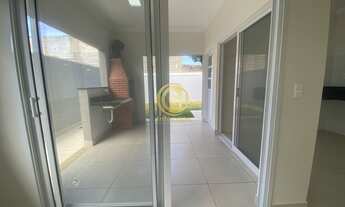 Imagem 4: Excelente sobrado novo com 3 quartos e quintal com churrasqueira em condomínio fechado em