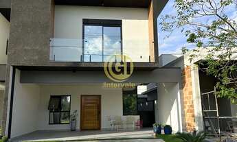 Imagem: Casa Moderna e Espaçosa com Acabamentos