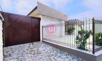 Imagem 3: Imperdível: Casa à venda em Jacareí-SP, no Jardim Siesta! 4 quartos, 2 suítes, 1 sala, 4 b