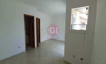 Imagem 2: CASA EM CONDOMINIO NO SANTA MARIA TRIPLEX 4 QUARTOS 2 SUITES