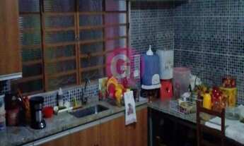 Imagem 4: CASA ASSOMBRADADA COM 3 DORM, SENDO 01 SUÍTE