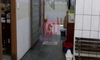 Imagem 7: CASA ASSOMBRADADA COM 3 DORM, SENDO 01 SUÍTE