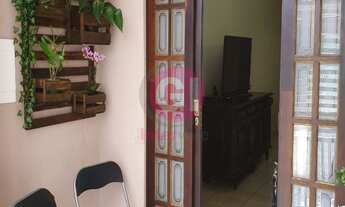 Imagem 2: Casa à venda em Jacareí-SP, Jardim Jacinto: 3 quartos, 1 suíte, 2 banheiros, 1 vaga, 144,7