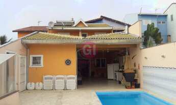 Imagem 5: OPORTUNIDADE VENDA LINDA CASA COM PISCINA E AREA GOURMET. ALTOS DE SANTANA JACAREÍ