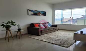 Imagem 2: Sobrado para venda com 4 dormitórios no Jardim Terras de São João! Zona Oeste de Jacareí!