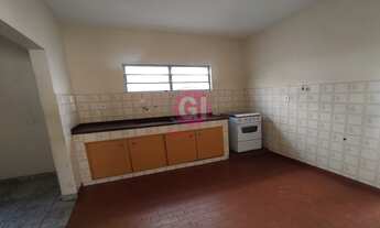 Imagem 4: CASA ESPAÇOSA COM 3 DORMITÓRIOS, QUINTAL E EDÍCULA - GURILÂNDIA