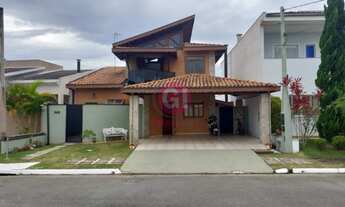 Imagem: CASA TÉRREA COM MEZANINO MOBILIADA EM CONDOMÍNIO