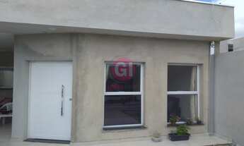 Imagem 2: CASA AMPLA EM CAÇAPAVA - ACEITA TROCA COM CASA EM SÃO JOSÉ DOS CAMPOS