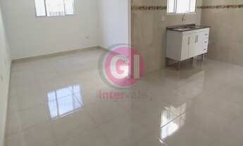 Imagem: CASA NOVA E ESPAÇOSA NO VISTA ALEGRE