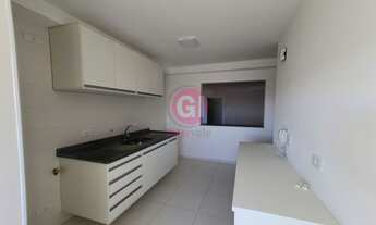 Imagem 7: Apartamento em andar alto - 2 dormitórios, sendo 1 suíte - Muito bem ventilado e com ótim