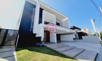 Imagem: CASA RECÉM CONSTRUÍDA COM LINDA ÁREA