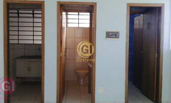 Imagem 3: Galpão Industrial para Venda e locação em Avenida movimentada 550 m² Util Salas Banheiros